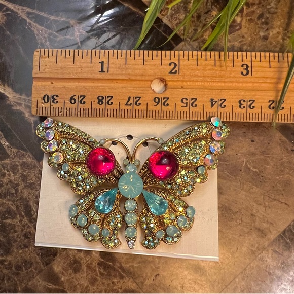 Large Gold Tone Multi Color Crystal Rhinestone Butterfly Brooch Pin - Picture 6 of 8